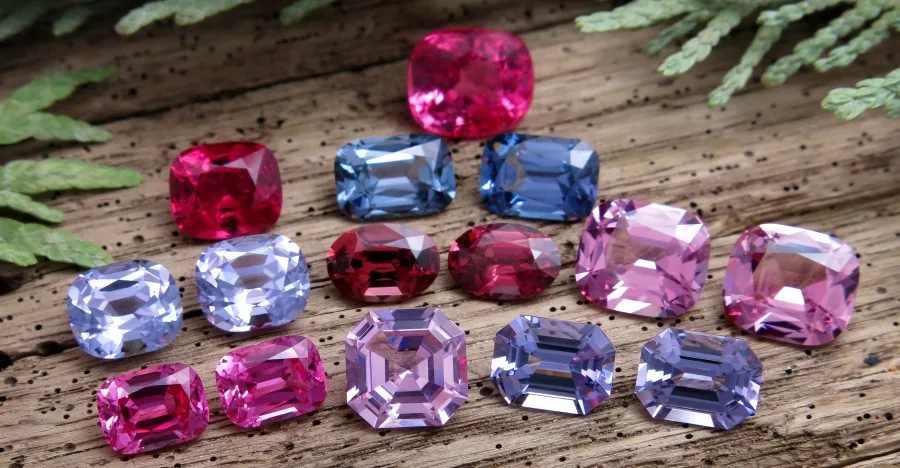 Spinel crystal