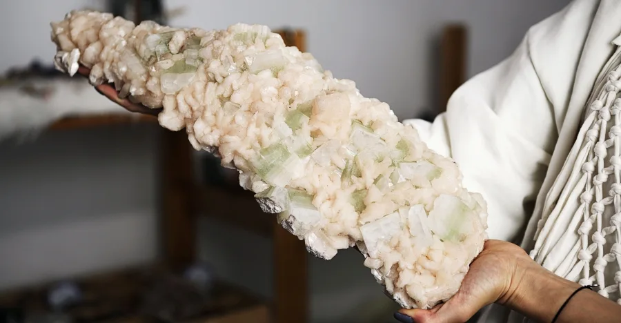 Stilbite crystal