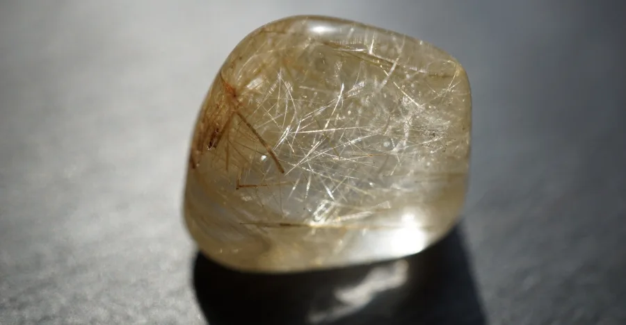 Rutile crystal