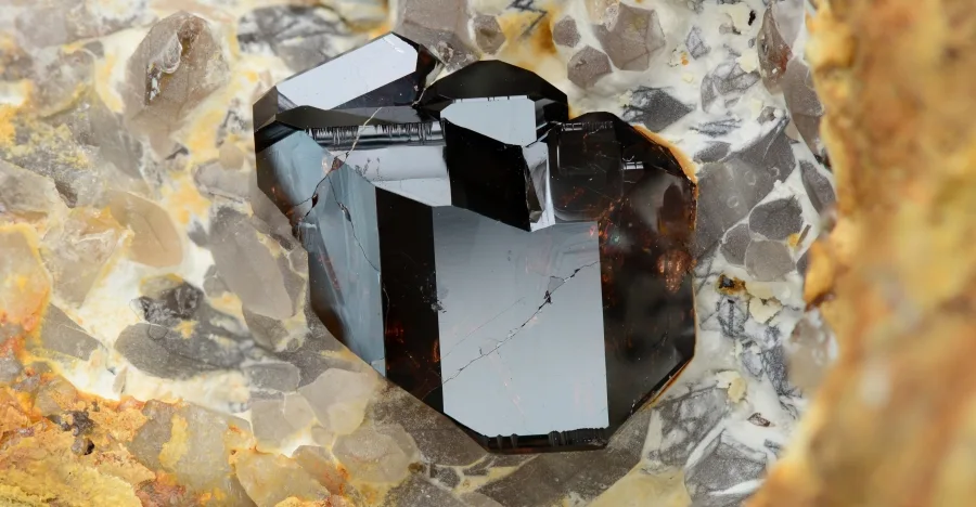 Cassiterite crystal