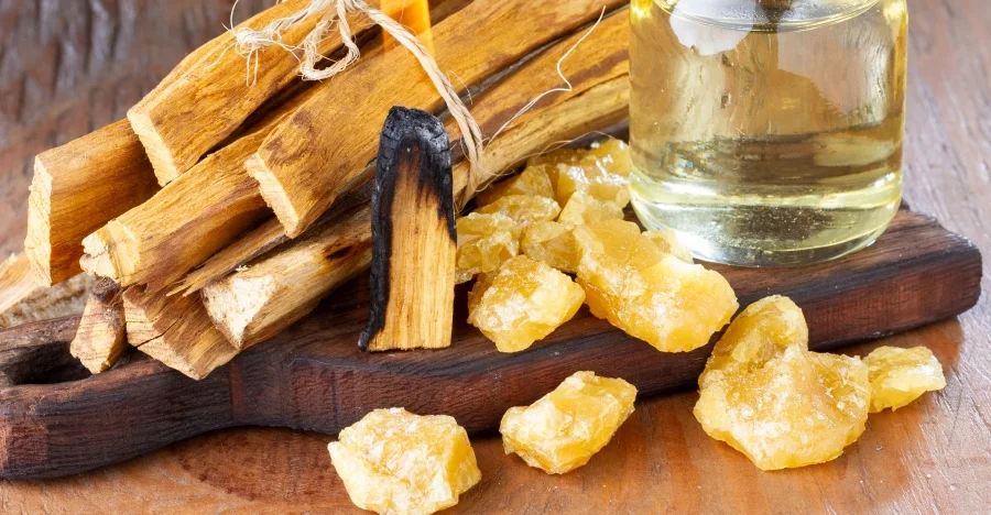 Copal crystal