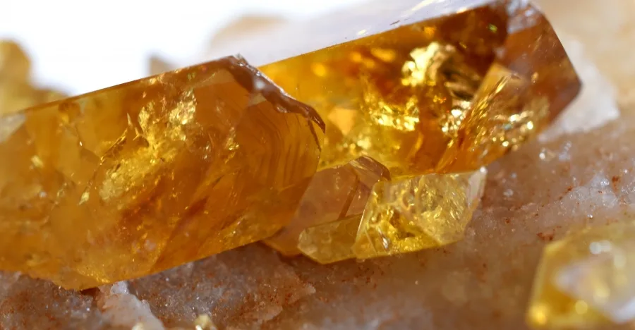 Heliodor crystal