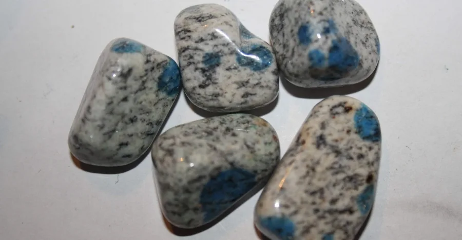 K2 Stone crystal