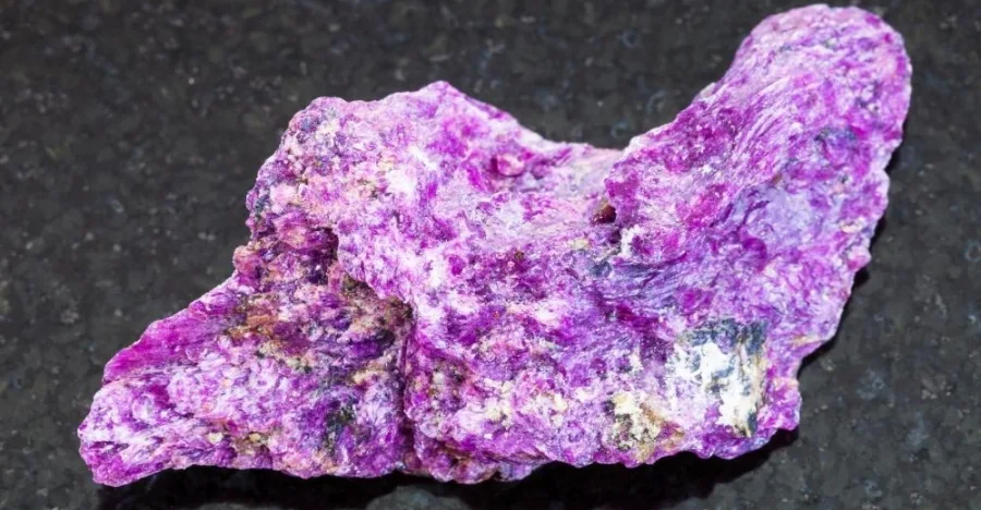 Stichtite crystal
