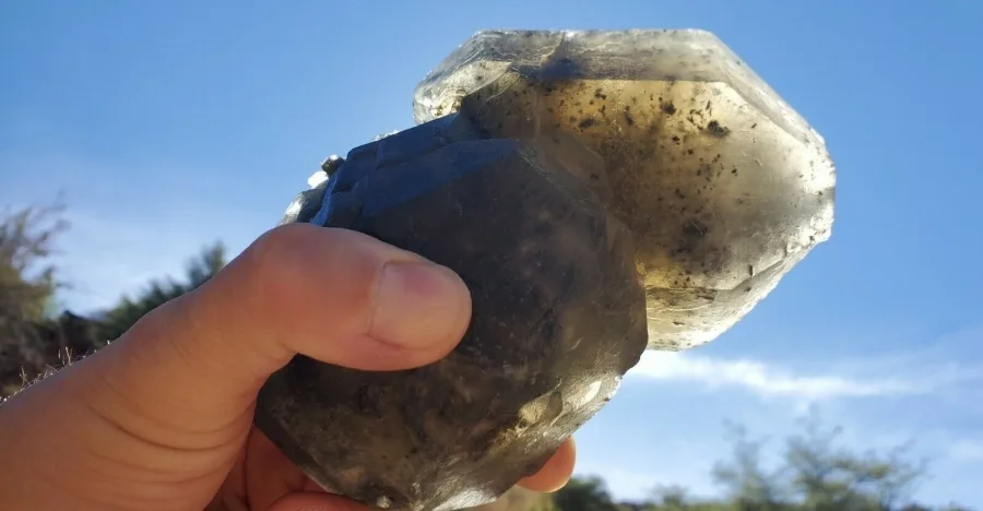 Hanksite crystal
