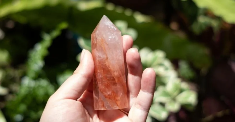 Hematoid Quartz crystal
