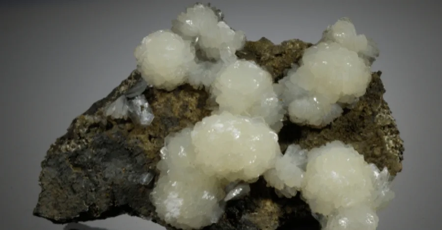 Stellerite crystal